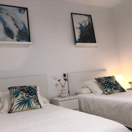 Carihuela Playa, Torremolinos Apartment Ngoại thất bức ảnh