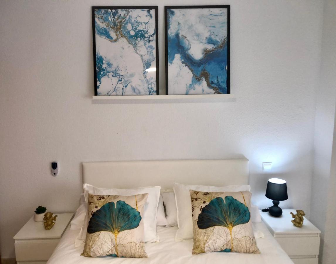 Carihuela Playa, Torremolinos Apartment Ngoại thất bức ảnh
